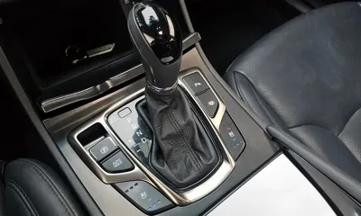 Hyundai Grandeur 2015, 102880 км, за 6123.78 USD - фото 9