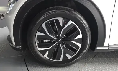 Kia EV6 2024, 60261 км, за 21530.79 USD
