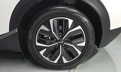 Kia EV6 2024, 60261 км, за 21530.79 USD - фото 21
