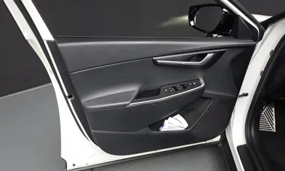 Kia EV6 2024, 60261 км, за 21530.79 USD - фото 24