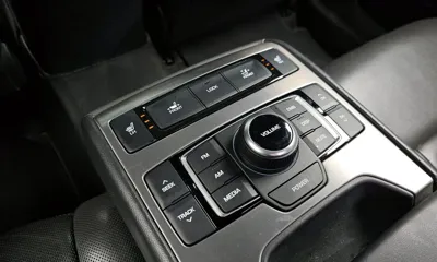 Hyundai Genesis 2014, 210986 км, за 3379.56 USD - фото 19