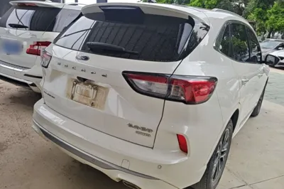 Ford Escape 2020, 90800 км, за 11333 USD - фото 6