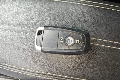 Ford Escape 2020, 90800 км, за 11333 USD - фото 23