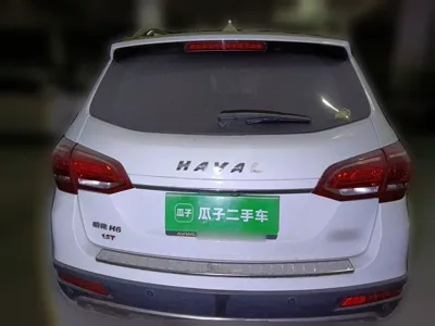 Haval H6 2015, 101300 км, за 4053 USD