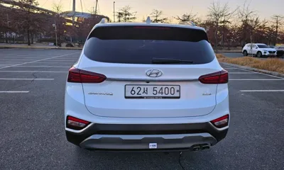 Hyundai Santafe 2019, 103663 км, за 13653.67 USD