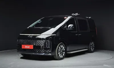 Hyundai Staria · 2023 год
