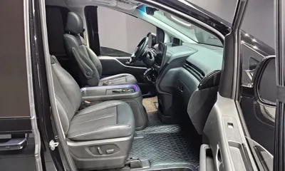 Hyundai Staria 2023, 138185 км, за 26434.44 USD - фото 11