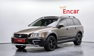 Volvo XC70 · 2014 год