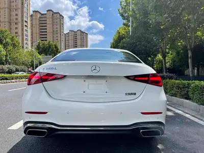 Mercedes-Benz C-Class 2024, 13000 км, за 30634.5 USD