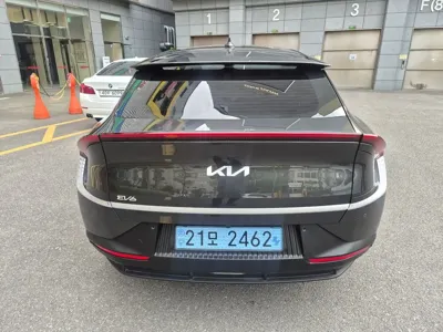 Kia EV6 2023, 143200 км, за 16576.73 USD
