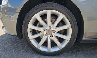 Audi A4 2013, 131401 км, за 3216.49 USD