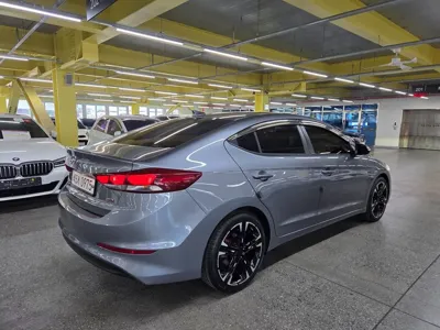 Hyundai Avante 2016, 90914 км, за 6544.16 USD