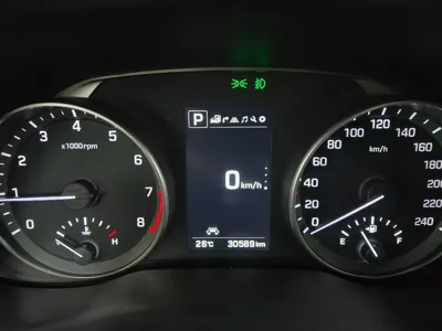 Hyundai Avante 2016, 90914 км, за 6544.16 USD - фото 8
