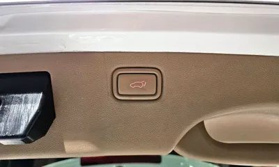 Kia Canival 2019, 140427 км, за 8131.68 USD - фото 20