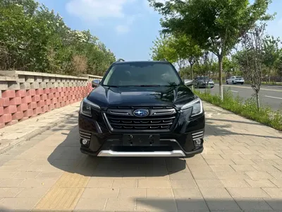 Subaru Forester 2023, 33000 км, за 28728.91 USD