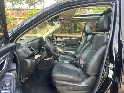 Subaru Forester 2023, 33000 км, за 28728.91 USD