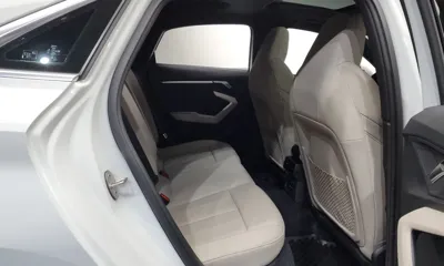 Audi A3 2023, 74436 км, за 16511.4 USD - фото 12