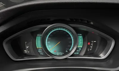 Volvo V40 2014, 301101 км, за 2240.88 USD - фото 8