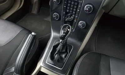 Volvo V40 2014, 301101 км, за 2240.88 USD - фото 9