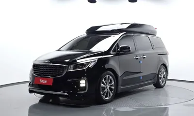 Kia Canival · 2019 год