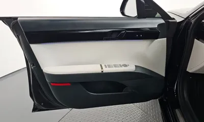 Hyundai Grandeur 2023, 34118 км, за 25027.62 USD - фото 24