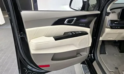 Kia Canival 2021, 132643 км, за 20752.03 USD - фото 24