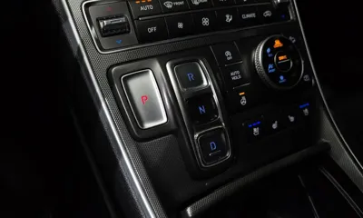 Hyundai Santafe 2023, 99408 км, за 15791.21 USD - фото 9