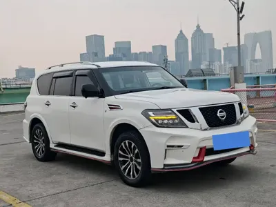 Nissan Patrol 2017, 120000 км, за 21873.44 USD