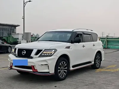 Nissan Patrol 2017, 120000 км, за 21873.44 USD