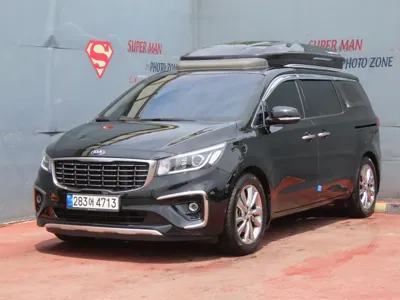 Kia Canival · 2020 год