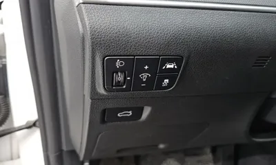 Kia K5 2020, 88448 км, за 12091.18 USD - фото 13
