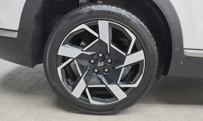 Hyundai Santafe 2023, 79173 км, за 16754.04 USD