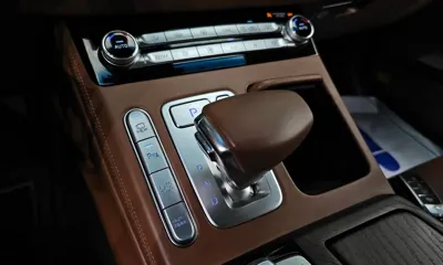 Genesis G90 2019, 104794 км, за 22037.31 USD - фото 9