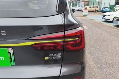 Roewe RX5 New Energy 2021, 40199 км, за 9095 USD - фото 9