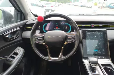 Roewe RX5 New Energy 2021, 40199 км, за 9095 USD - фото 13