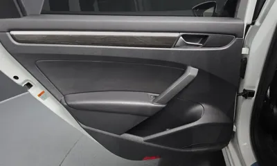 Volkswagen Passat 2018, 113915 км, за 5288.21 USD - фото 25