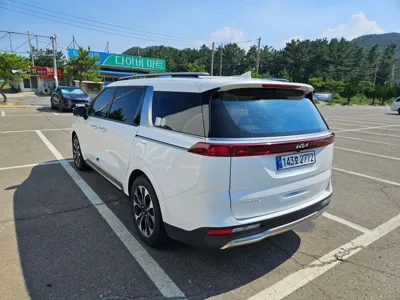 Kia Canival 2023, 52000 км, за 9809.63 USD - фото 6