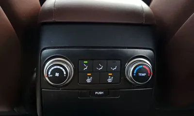 Hyundai Veracruz 2015, 90744 км, за 12247.56 USD - фото 17