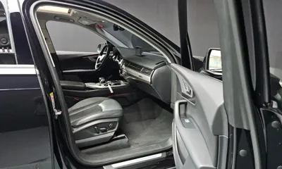 Audi Q7 2019, 152352 км, за 15196.56 USD - фото 17