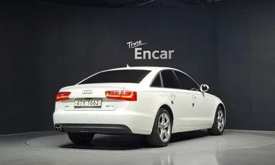 Audi A6 2015, 111353 км, за 6170.41 USD