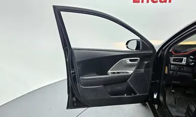 Kia Niro 2017, 161430 км, за 6440.06 USD - фото 24