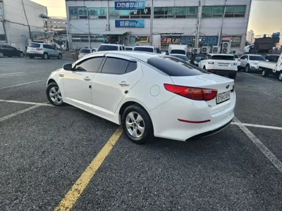 Kia K5 2015, 198729 км, за 2582.78 USD