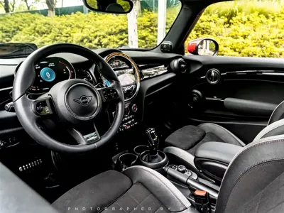 MINI Mini JCW 2023, 71000 км, за 30862.16 USD
