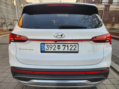 Hyundai Santafe 2021, 80000 км, за 18211.91 USD