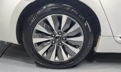 Kia K7 2014, 181747 км, за 3766.1 USD
