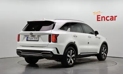 Kia Sorento 2021, 67033 км, за 15601.63 USD