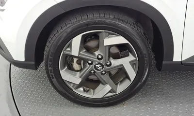 Hyundai Venue 2020, 85836 км, за 10011.05 USD