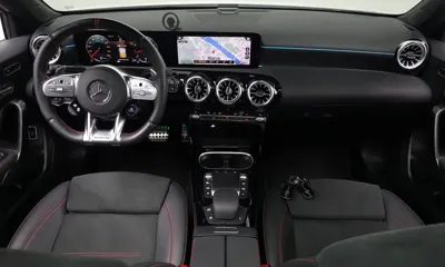 Mercedes-Benz A-Class 2023, 42878 км, за 20152.11 USD - фото 7