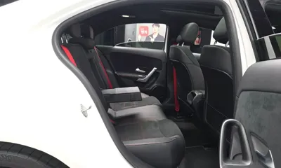 Mercedes-Benz A-Class 2023, 42878 км, за 20152.11 USD - фото 11