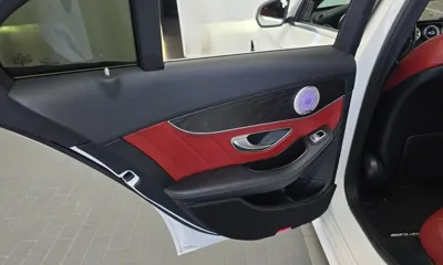 Mercedes-Benz C-Class 2018, 71733 км, за 13198.7 USD - фото 25